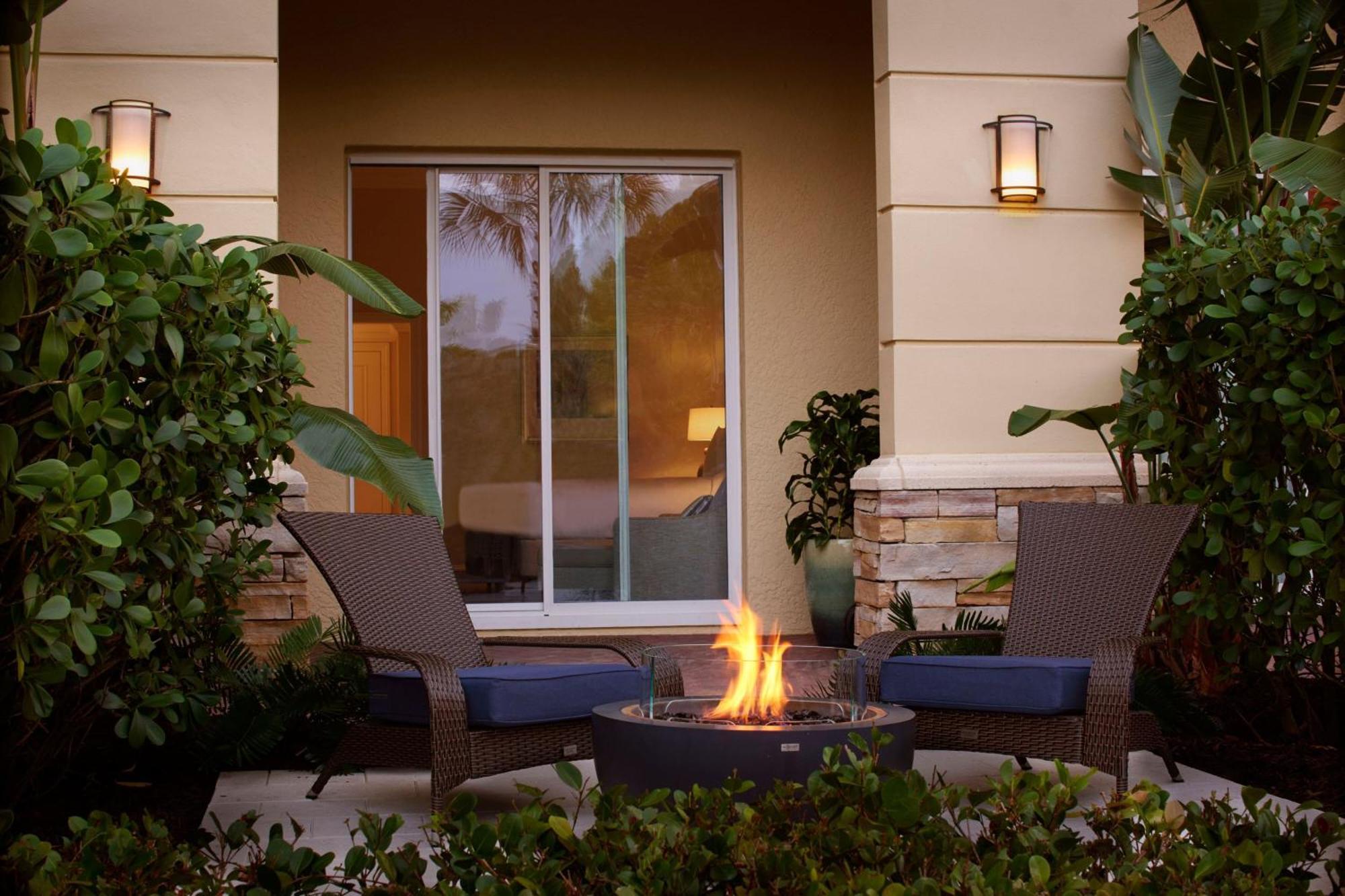 The Ritz-Carlton Naples, Tiburon Hotel Exterior foto